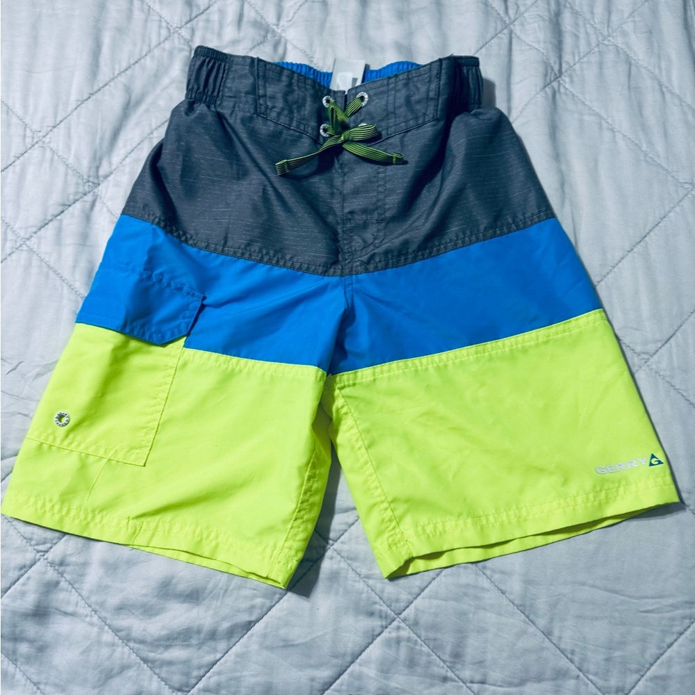 Colorblock Swim Shorts
Size small 7/8